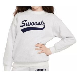 NIKE Girls' Nike Sportswear Club Fleece Swoosh Crewneck Sweatshirt S